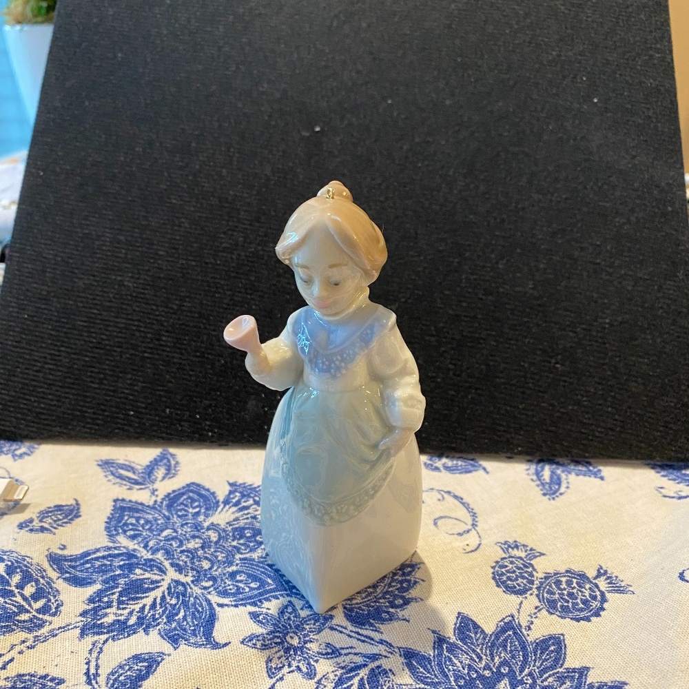 Lladro Mrs. Claus Ornament